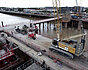 enlarge_image Grue automotrice sur chenilles avec flèche treillis