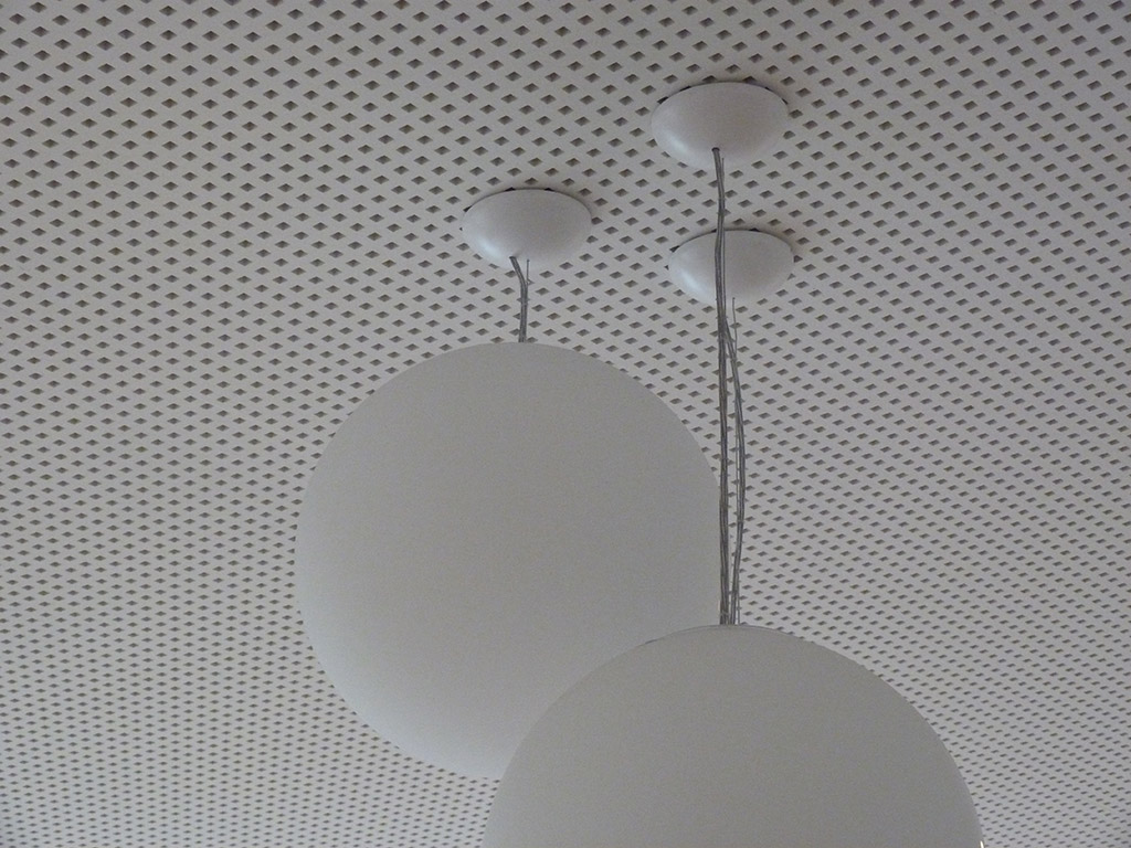 Plafond acoustique 