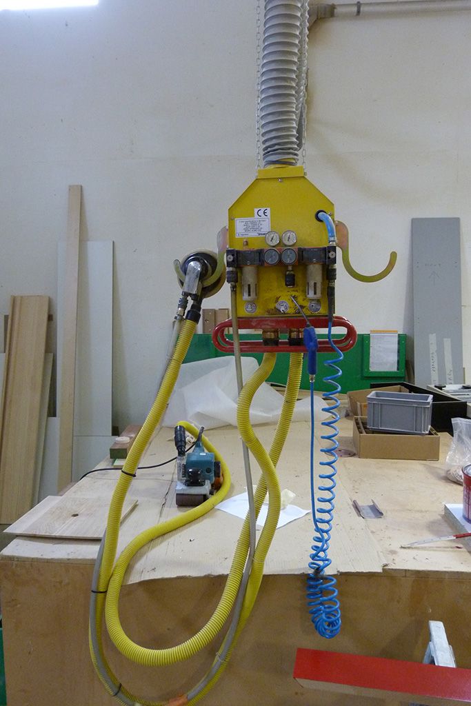 Assainissement de l'air dans les locaux de travail - Ateliers - Captage à la source sur machine portative atelier