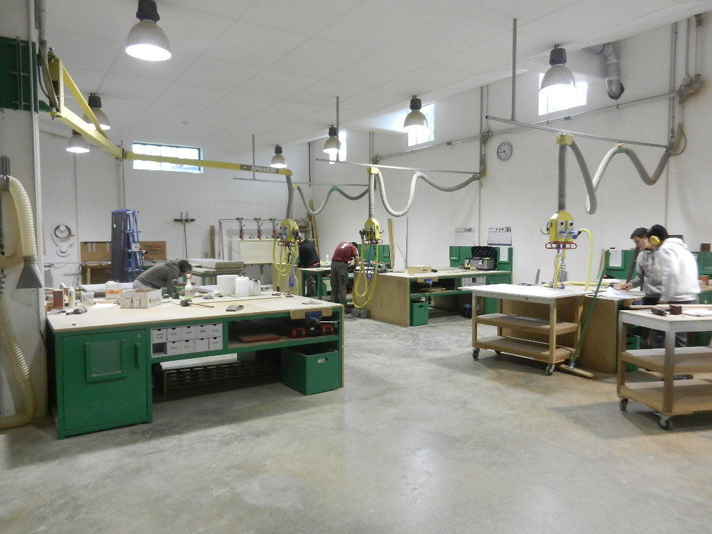 Atelier de création d'aménagement et d'agencement intérieur - Assainissement de l'air - Outillages portatifs ATRIUM