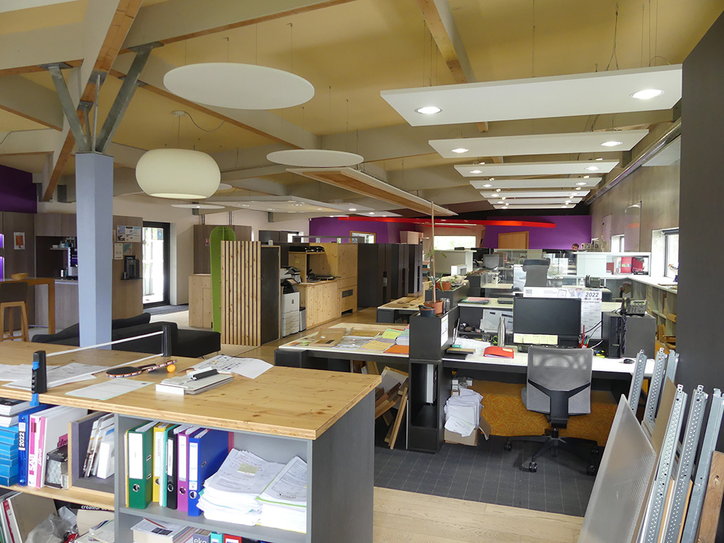 Atrium Espace de travail Atelier de création d'aménagement et d'agencement intérieur - Acoustique - Bureaux 2
