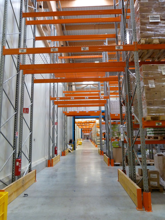 Construction d'une plateforme logistique - Circulation intérieure - Traitement des risques de chutes d'objets ou de charges BIOCOOP