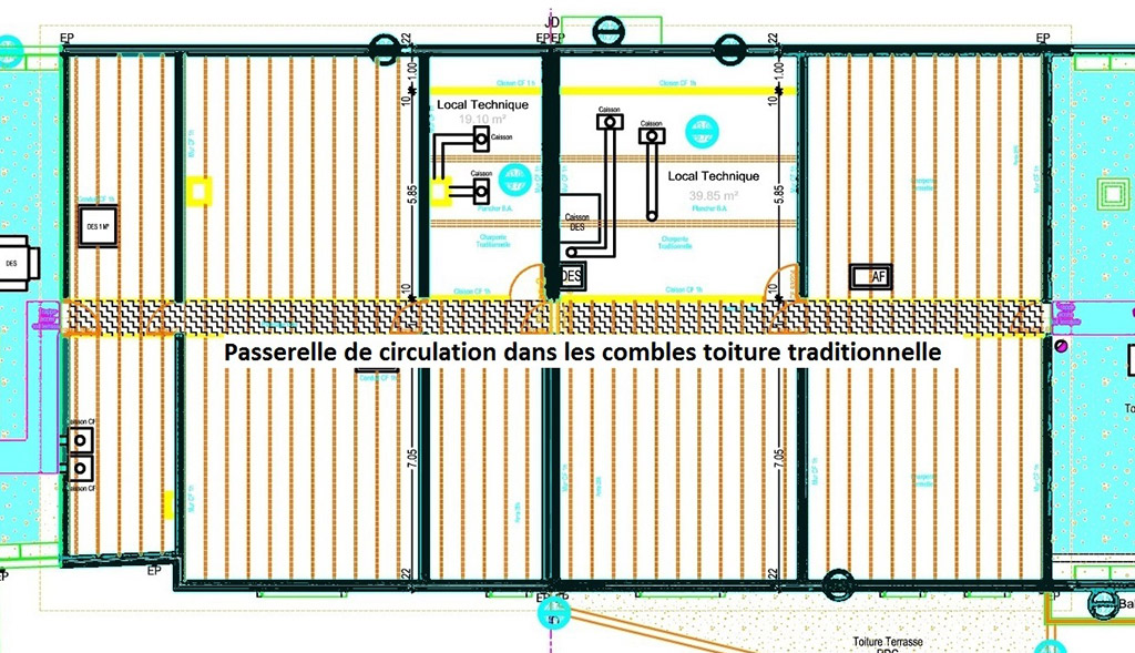Reconstruction d'un EHPAD à Bordeaux Caudéran - Intervention ultérieures sur ouvrage - Accès toitures Plan du bâtiment passerelle de circulation dans les combles toiture traditionnelle