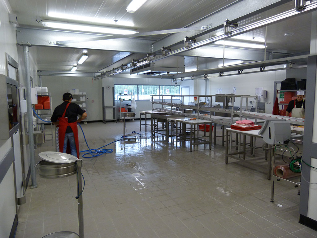 Construction d'un hypermarché -Éclairage naturel -Laboratoires LECLERC boucherie
