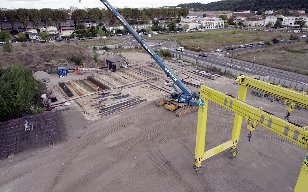 PONT-SIMONE-VEIL-engin-de-levage-4
