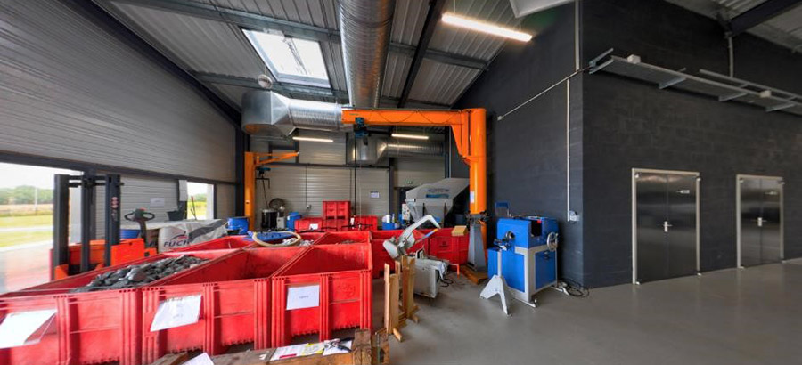 Vue de la collecte et du traitement des déchets liés à l'activité d'usinage. Conception d'un atelier de micro-mécanique de haute précision - Déchets liés à l’activité d'usinage - Nouveaux locaux VCN