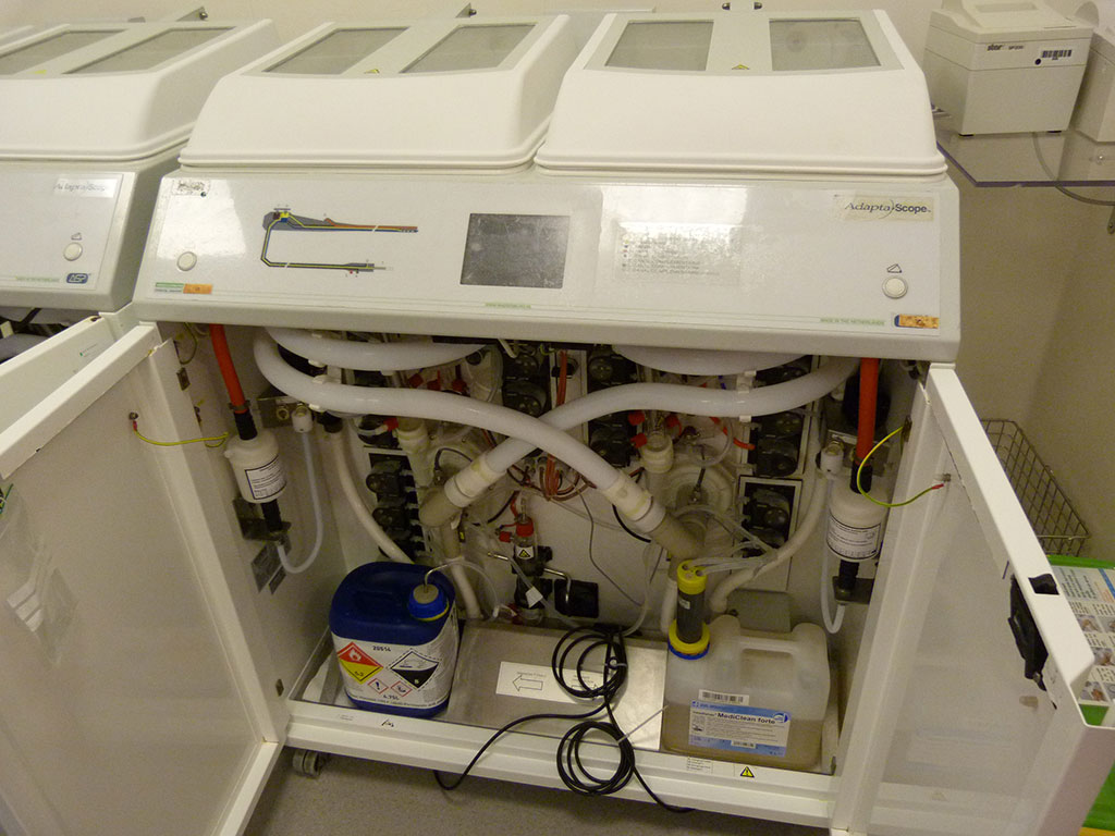 Construction d'une clinique - Local désinfection endoscopes - Lave-endoscopes automatiques