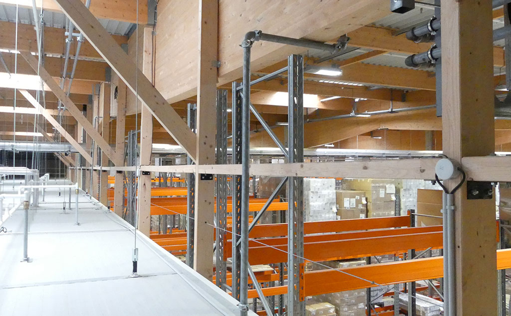 Circulation intérieure pour limiter les risques de heurts et de collisions des engins chez BIOCOOP - Construction d'une plateforme logistique - Circulation intérieure - Limitation des risques de heurts et collisions engins/piétons - Zone technique en comble
