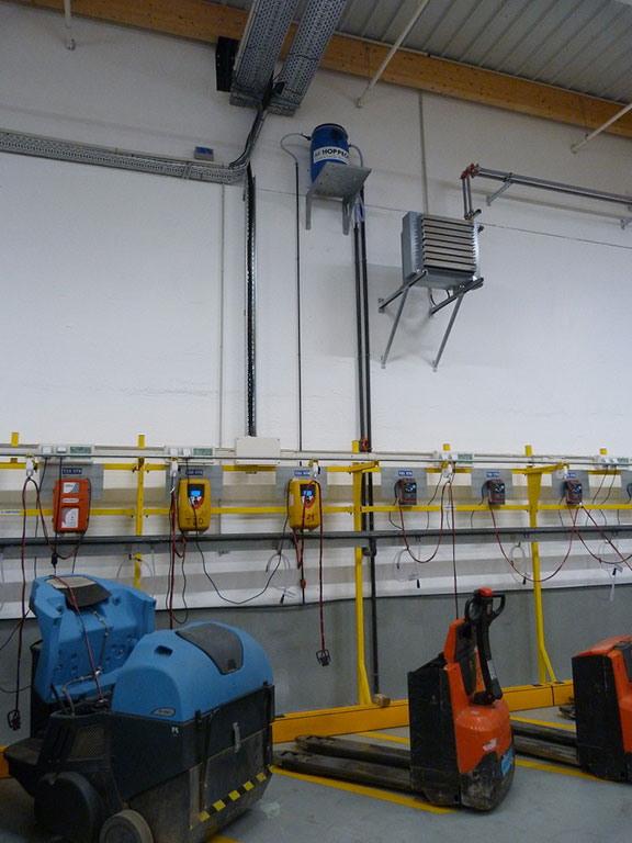 Local de charge machines chez BIOCOOP Construction d'une plateforme logistique - Local de charge - Distribution centralisée d'eau déminéralisée